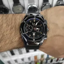 Toptan Geometry erkek kol saati – köşeli kasa, Quartz pilli sistem
